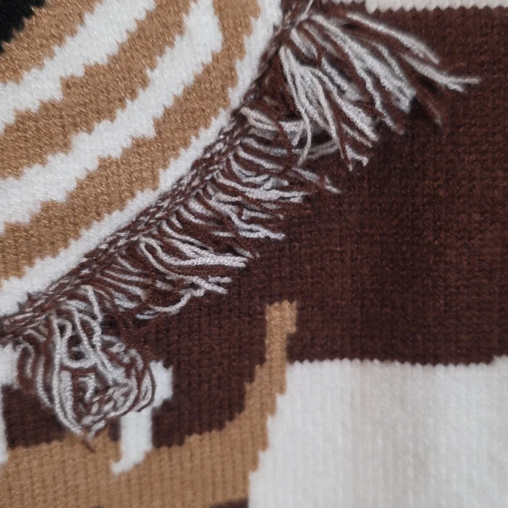 Calligraphie Dachshund Dog Intarsia Knit Crew Neck Sweater Cream Brown Medium - Picture 7 of 17